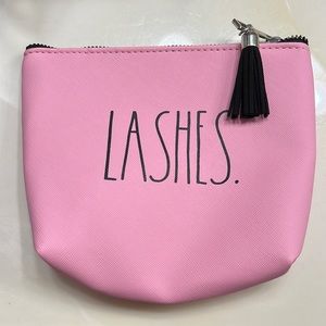 Makeup bag